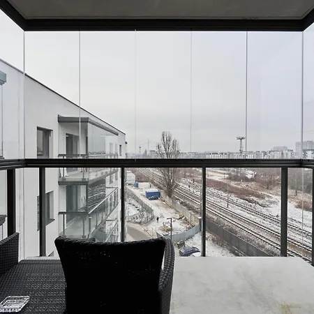 Browary Wroclawskie Modern By Renters 아파트