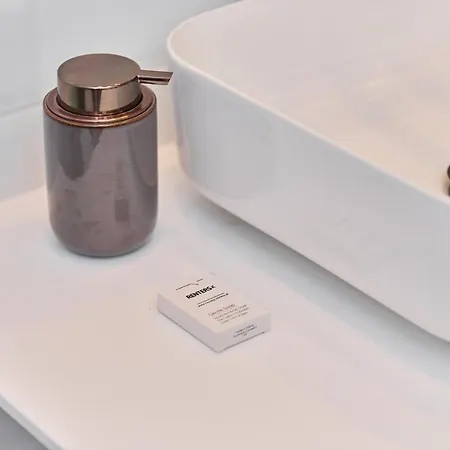 아파트 Browary Wroclawskie Modern By Renters *