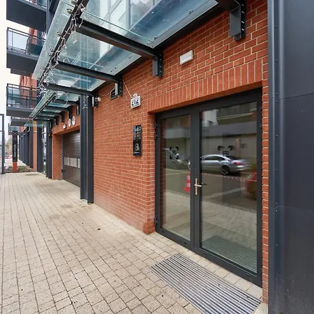 아파트 Browary Wroclawskie Modern By Renters